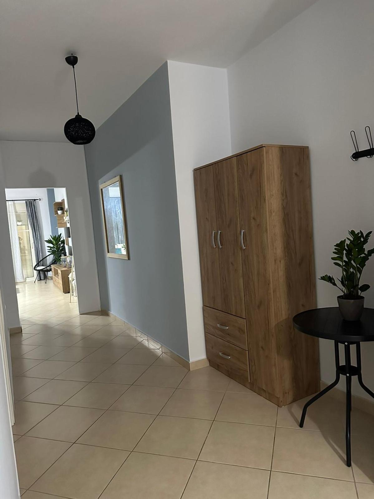 Gjonis House Sarandë